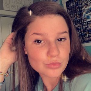 Meet your Posher, Kaitlyn